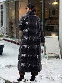 RueChic OVERSIZED SQUARE QUILT DETAIL MAXI PUFFER JACKET - Black - View 2