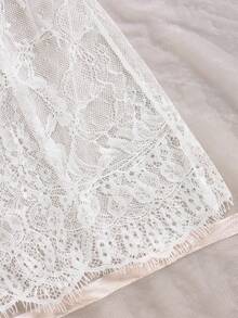 Women's Lace Sexy & Elegant Robe - White - View 5