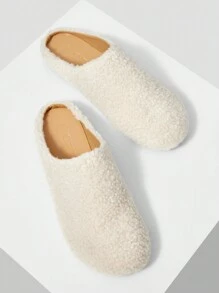 MOTF PREMIUM SIMPLE ROUND TOE CASUAL FUZZY FLATS - White - View 5