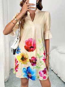 SHEIN Clasi 女士花卉印花 V 领无袖休闲度假连衣裙 - 杏色 - 查看 5