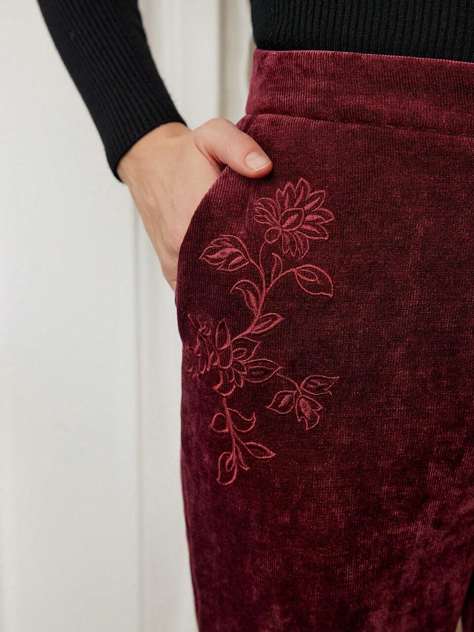 CORDUROY EMBROIDERY FLORAL PATTERN FLARE LEG SUIT PANTS