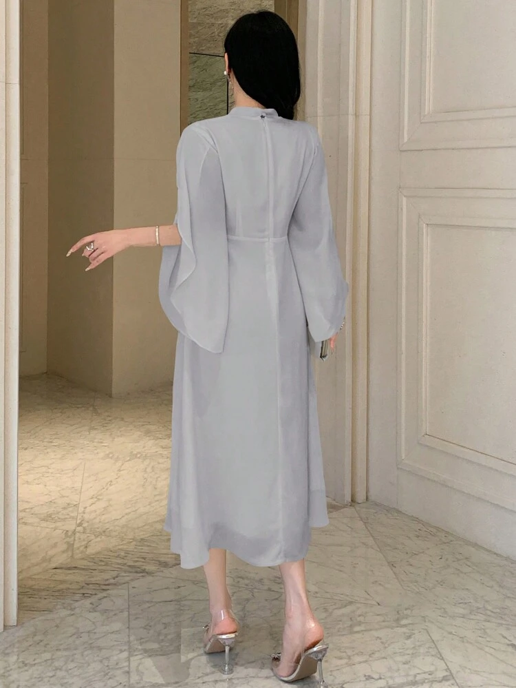 Solid V-Neck Pleated Chiffon Midi Dress For Women, Birthday ,New Year Eve Prom Dress,Fall Clothes,Back To School Clothes Long Sleeve Dress Elegant Women Dresses