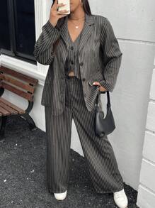 SHEIN Essnce 3 件大码女式条纹背心、西装外套和裤子套装 - 深灰色 - 查看 6