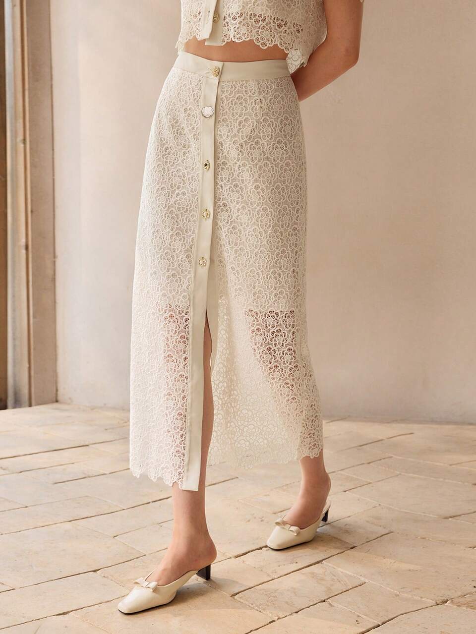 MOTF GUIPURE LACE OVERLAY SINGLE BREASTED PLACKET STRAIGHT SKIRT
