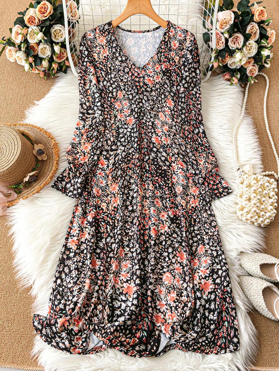 Breezaya Váy dài tay họa tiết hoa nhỏ xinh cho nữ, trang phục đi biển mùa thu dài - Nhiều màu - Xem 1