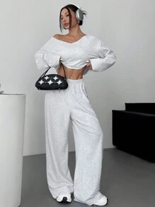 SHEIN EZwear Bộ 2 món/Bộ áo nỉ cổ chữ V trơn mới cho nữ và quần nỉ - Xám - Xem 1