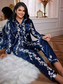LuxeNights Floral Print Contrast Piping Satin Top & Pants PJ Set / Pajama Set, Fall Winter Clothes Cozy And Elegant Details - Navy Blue - View 4