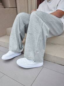 Manfinity CasualMax Plus Size Men's Loose Casual Sweatpants - Light Grey - View 1