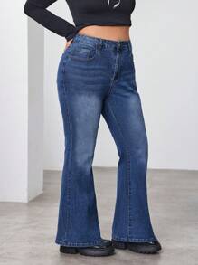 SHEIN EZwear Plus Size Women's Pockets Design Flare Casual Versatile Jeans - Blue - View 3