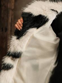 Anewsta 女式花卉印花蓬松豹纹夹克 - 黑與白 - 查看 7