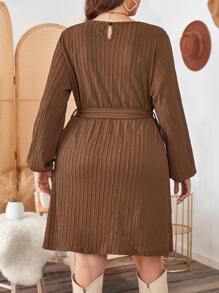 SHEIN LUNE Vestido corto casual de mujer talla grande de unicolor, cuello redondo, mangas farol, para primavera y otoño. Vestido de mujer de negocios casuales, vestido de negocios, atuendo de Acción de Gracias, atuendo festivo, vestido para fiesta festiva Plus