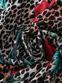 SHEIN Unity 大码花卉印花百褶裙，休闲海滩度假