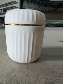 1 pieza Mini papelera de escritorio, papelera de plástico con tapa para escritorio, cubo de basura pequeño de 16,5 cm de alto para encimera, barra de café, cocina, baño, hogar, proveedores de artículos del hogar, regalo navideño - Blanco - Ver 3