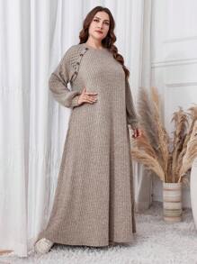 Al Najma 大码毛绒拼布长款休闲连衣裙，秋冬季，休闲朴素束腰连衣裙，适合日常休闲/居家长款女装 - 杏色 - 查看 3