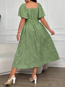 SHEIN Clasi Plus Size Women's Boho Short Sleeve Front Button Square Neck Ditsy Floral Dress Women Outfit, For Summer - Green - View 2