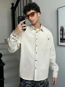 Manfinity VCAY Camisa con botones de manga larga, de corte holgado y estampada, informal para hombres - Blanco - Ver 5