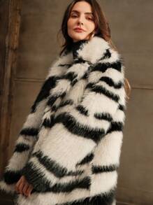 Anewsta 女式花卉印花蓬松豹纹夹克 - 黑與白 - 查看 6