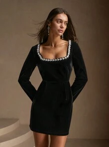 Anewsta 女士优雅水钻装饰天鹅绒长袖A字迷你连衣裙，保暖适合节日派对穿着 - 黑色 - 查看 5