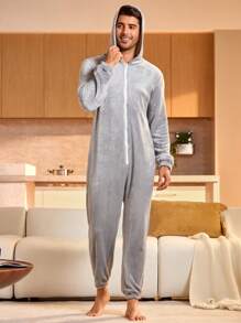 男士前拉链长袖极简连帽休闲连体裤，适合秋冬季穿着