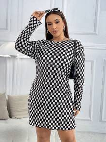 SHEIN EZwear Plus Size Women's Spring/Summer Checkerboard Round Neck Dropped Shoulder Long Sleeve Straight Casual Dress - Black and White - View 3