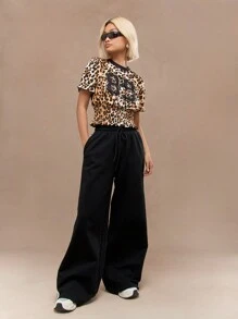 MISSGUIDED Top à manches ballons courtes avec imprimé léopard, taille froncée et imprimé du numéro "89" - Multicolore - Voir 4