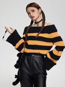 SHEIN Explorewe 1 件青少年女孩宽松圆领露肩两用针织毛衣，卷边喇叭袖口和破洞细节，橙色/黑色万圣节撞色，适合秋冬季，哥特式、时尚、标志性和街头风格，时尚短款宽松剪裁，非常适合休闲、旅行、聚会和派对场合 - 黑色 - 查看 1