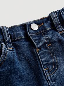 SHEIN 年轻女孩口袋破洞弹力休闲牛仔裤 - 深色水洗藍 - 查看 3