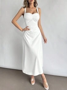 Firerie Vestido de Praia Feminino Simples, Elegante e Romântico para Férias, Encontros, Festas, Piqueniques e Camping. Vestido Branco com Decote em V, Design Plissado Ajustado no Corpo para Casamento, Noivado, Concertos, Festivais de Rave e Formatura. - Branco - Visão 1