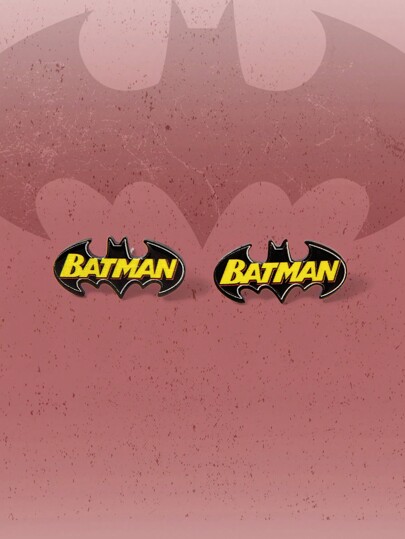 Batman X ROMWE 2 piezas Pendientes con diseño de murciélago y letra
