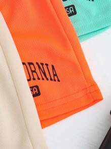 SHEIN 5 件套年轻男孩字母印花短裤夏季度假、度假、旅行、放松、日光浴 - 彩色 - 查看 6