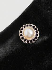 SHEIN MOD Elegant High Waist Ruffle Trim Button Decor Velvet Shorts,Black Ruffle Shorts,Black Shorts,Petite Women Pants,Hollowed Costumes,Bunny Women Costume,Winter Women Dress,Cat Woman Costume,Devil Costume