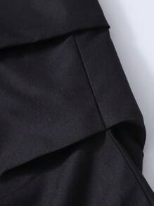 SHEIN ChillGRL 3 件套少女休闲套装：纯色高低下摆连帽运动衫、纯色吊带背心和工装裤，春秋