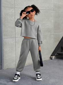 SHEIN 2 piezas Conjunto de sudadera corta de punto de unicolor y pantalón de chándal holgado de ajuste largo para niña joven - Gris - Ver 5