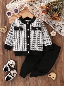 Bộ 2 áo len cardigan ấm áp và mềm mại cho bé gái dáng ôm vừa vặn màu đen và trắng có túi giả và quần dài, thích hợp mặc thường ngày, ngoài trời và mặc trong các dịp đặc biệt - Đen và trắng - Xem 1