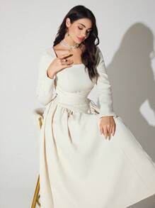 Modelyn 女士纯色方领长袖褶皱长款优雅连衣裙，春秋长款晚礼服 - 杏色 - 查看 5