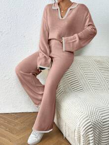 Bộ đồ thể thao nữ Joy Knit gồm áo len cổ chữ V dáng rộng, vai rớt, viền tương phản và quần ống rộng màu hồng. - Hồng - Xem 5