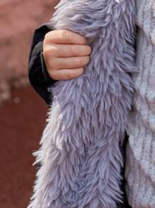 SHEIN Classic Black Padded Coat For Young Girl, With Contrast Purple Furry Lining Design To Add Vibrant Contrast, Combining Cute And Elegant Minimalist Sophistication, Suitable For Various Occasions, Suitable For Daily Casual Wear And Outdoor Travel, Fit For Autumn And Winter Seasons - Hot Pink - View 6