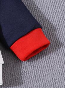 Babyjungen Freizeitjacke mit Patchwork, westlicher Stickerei Denim Außenjacke, Herbst/Winter