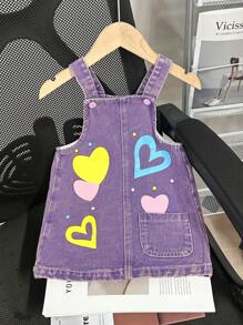 SHEIN 2 件装女婴夏季休闲笑脸和心形图案盖袖上衣和围兜裙套装 - 紫色 - 查看 5