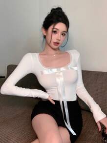 DAZY Áo thun nữ tay dài ôm vừa vặn trang nhã có nơ trang trí, xuân thu - trắng - Xem 5