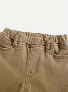 SHEIN 男童休闲保暖基本款高弹力卡其色保暖内衬牛仔裤，适合男童秋冬