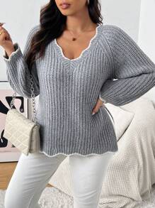 SHEIN Frenchy 大码 V 领波浪边不对称下摆套头衫 - 灰色 - 查看 4