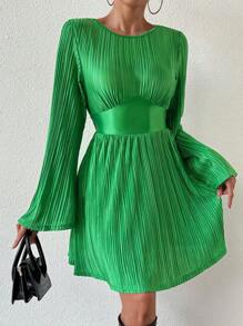 Chiquease Vestido corto de mini falda con mangas acampanadas y fruncidas de moda de otoño - Verde - Ver 5