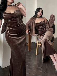 SHEIN Clasi 2pcs Plus Size Plain Long Sleeve Plush Coat & Sleeveless Ruched Dress Elegant Set - Brown - View 1