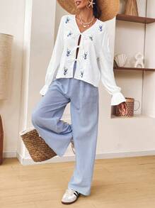 SHEIN VCAY 度假休闲花卉刺绣抽绳荷叶边袖口衬衫 - 白色 - 查看 5