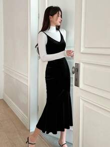 DAZY Women's Elegant Thermal Lined Solid Color Spaghetti Strap Midi Dress, Autumn