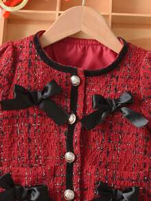 Bộ 2 món cho bé gái: Áo khoác kẻ caro cổ điển màu đỏ có trang trí nơ 3D và chân váy, phù hợp cho những dịp trang trọng hoặc ngày lễ, ấm áp và thời trang thiết yếu cho mùa thu/đông - Màu xanh lá cây đậm - Xem 4