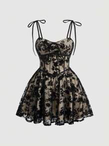 SHEIN CURVE+ 大码夏季复古黑色网眼刺绣蝴蝶结吊带 A 字迷你连衣裙 - 黑色 - 查看 5