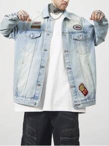 Manfinity EMRG 男士字母前扣长袖口袋简约休闲学院风牛仔夹克，适合外出、朋友聚会 - 淺色水洗藍 - 查看 4