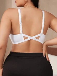 SHEIN Front Fastening, Supportive, Criss-Cross, Comfortable, Minimalist Plus Size Women's Solid Color Bra & Wireless Bra - White - View 2